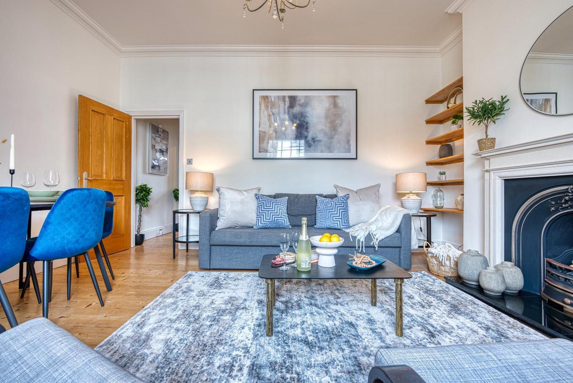 2 Bed Stunning Chic Modern Spacious Apt, Ocean Village, Southampton - Plenty Of Parking - By Blue Puffin Stays Dış mekan fotoğraf