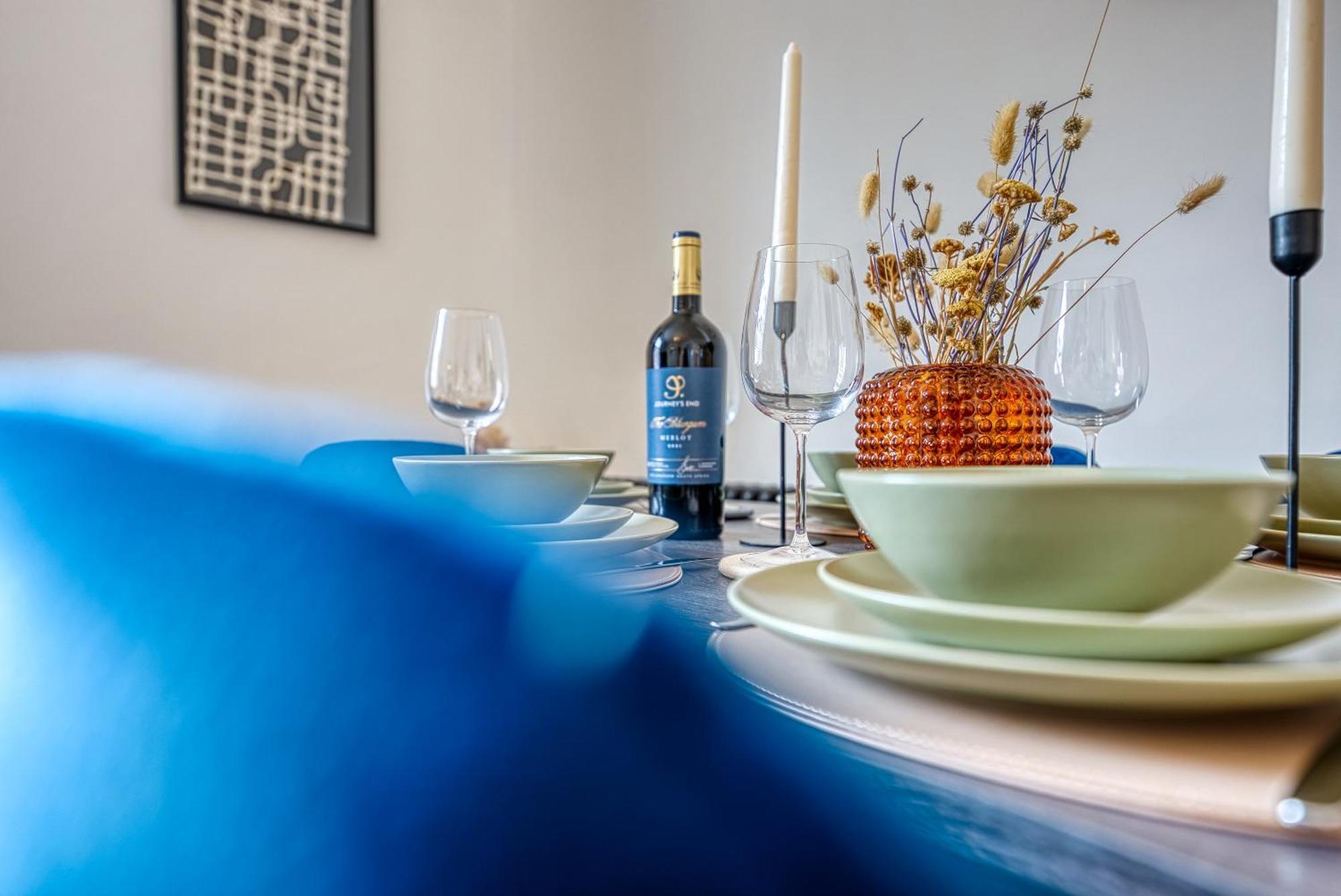 2-Bedroom Stunning, Chic, Modern & Spacious Apartment, Near Ocean Village, Central Southampton - Plenty Of Parking - By Blue Puffin Stays Dış mekan fotoğraf